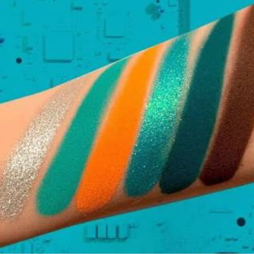 Kaleidos Futurism V Palette